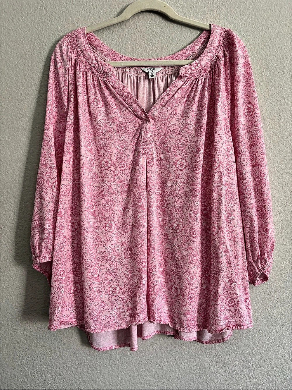 Crown & Ivy Floral Tunic in Pink & White Size 3X Like New